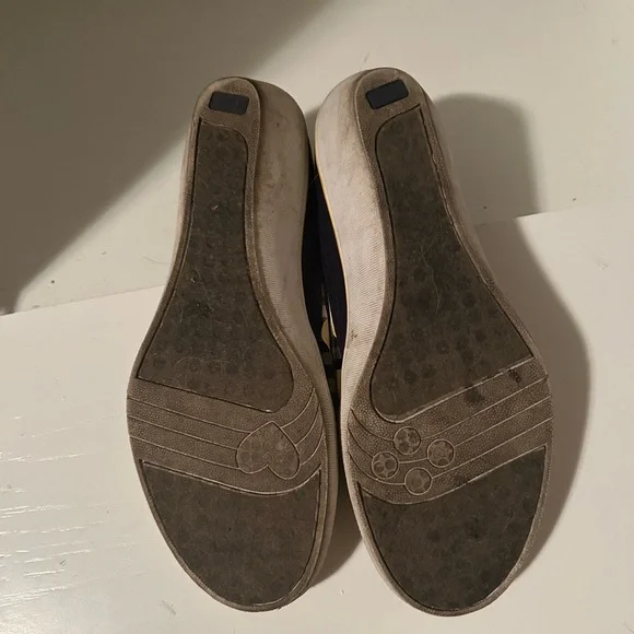 Keds Women's Navy Checkered Flats Size 9 - Picture 5 of 8